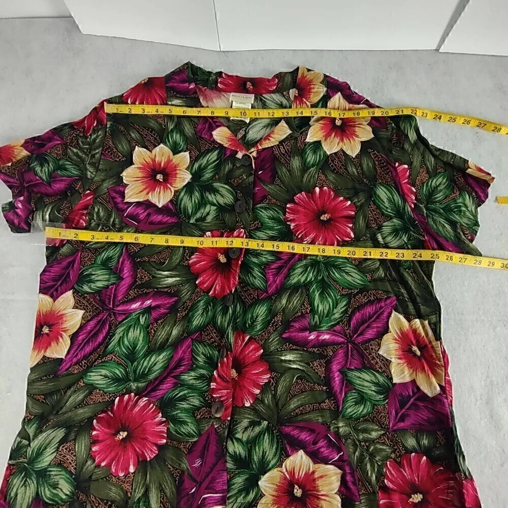 Bentley Women's Green, Pink Floral, Hawaiian 2 Pc Blouse & Skirt Suit Size 22W